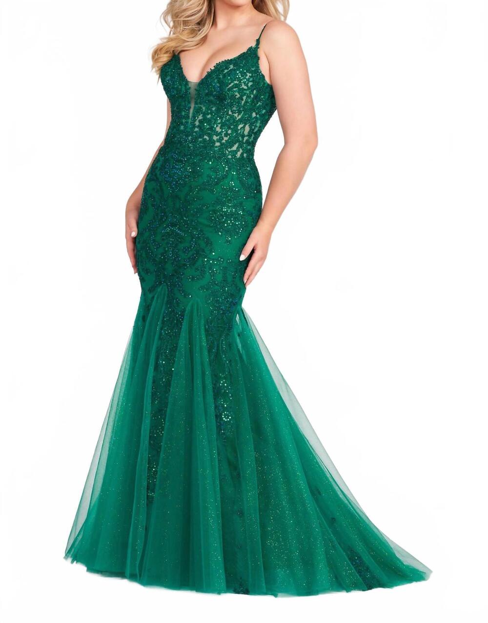 NEW ELLIE WILDE v-neck trumpet prom dress in emerald